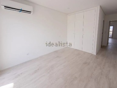 Duplex à venda no Quinta da Ladeira, 3