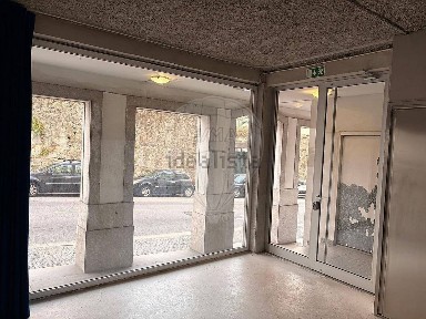Arrendamento de escritório na Rua das Fontainhas