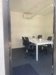 Arrendamento de escritório privado na Rua de Costa Cabral