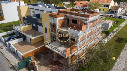 Casa ou moradia à venda na Rua Fonte do Nico