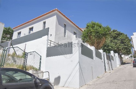 Almada - Cova da Piedade - Pragal - Cacilhas, Cacilhas, Rua Dona Maria da Silva