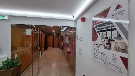 Arrendamento de escritório na Avenida da França, 256