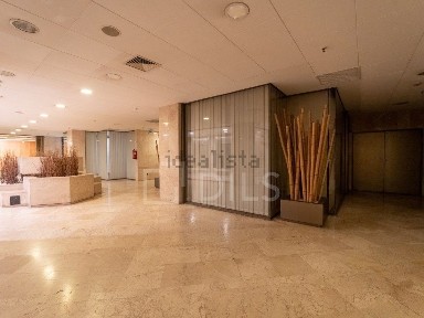 Arrendamento de escritório na Avenida da Boavista