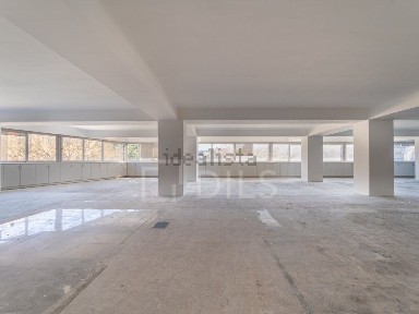 Arrendamento de escritório na Rua do Campo Alegre