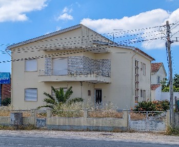 Moradia independente à venda na Avenida 23 de Julho de 1833, 44