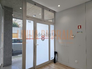Arrendamento de escritório no Palácio de Cristal - Galiza - Vilar
