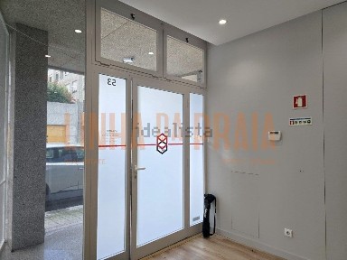 Arrendamento de escritório no Palácio de Cristal - Galiza - Vilar