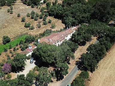 Quinta à venda em Arneirinhos da Ventosa e Courela do Poço s/n