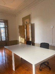 Arrendamento de escritório na Rua de Costa Cabral s/n