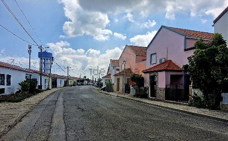 Moradia independente à venda em Sado