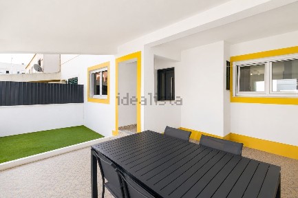 Moradia geminada à venda na Manteigadas - Cachofarra - Vila Maria