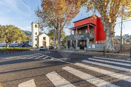 São Martinho, Ajuda - Amparo - Piornais, Caminho da Igreja Nova