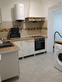 Arrendamento de andar de moradia no Bairro da Serafina