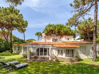 Cascais e Estoril, Cascais, Bairro Quinta da Marinha, Rua dos Castanheiros