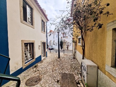 Arrendamento de duplex na Rua Marques Leal Pancada, 28 C