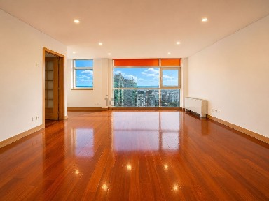 Arrendamento de duplex na Avenida do Índico, 1