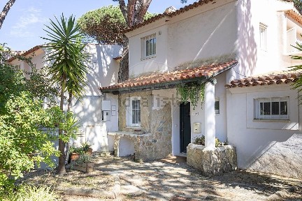 Cascais e Estoril, Cascais, Bairro Quinta da Marinha, Rua dos Castanheiros
