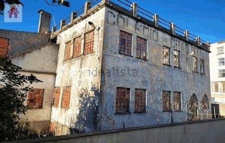 Espaço comercial à venda em Nelas
