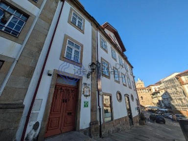 Espaço comercial à venda na Zona Histórica
