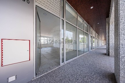 Espaço comercial à venda na Avenida Doutor Alexandre Alves