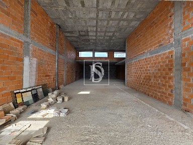 Espaço comercial à venda na Rua Doutor Nascimento Ferreira, 6