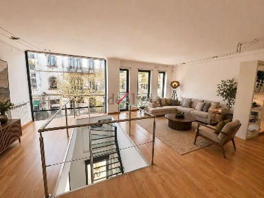 Arrendamento de duplex no Monte Estoril