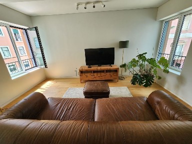 Arrendamento de duplex na Travessa da Fábrica das Sedas