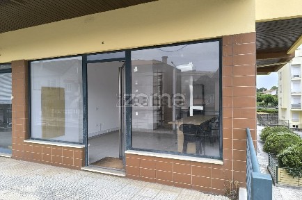 Espaço comercial à venda na Rua Doutor José Guilherme Faure, 1