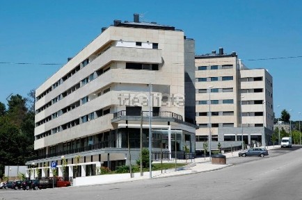 Espaço comercial à venda na Rua da Quinta Nova s/n