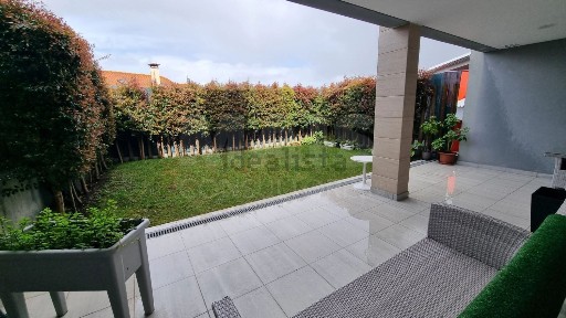 Arrendamento de casa ou moradia na Rua São Miguel Arcanjo