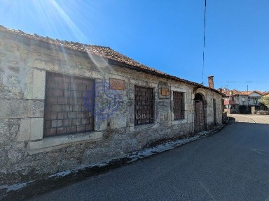 Espaço comercial à venda na Rua Casa Nova
