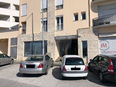 Espaço comercial à venda na Rua Branca Gonta Colaço