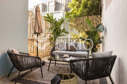 Arrendamento de duplex na Rua do Carrião