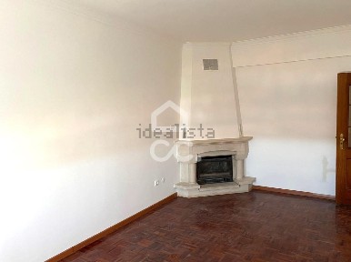 Arrendamento de apartamento T3 na Cruz de Pau