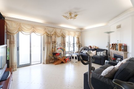 Arrendamento de apartamento T3 no Centro do Feijó