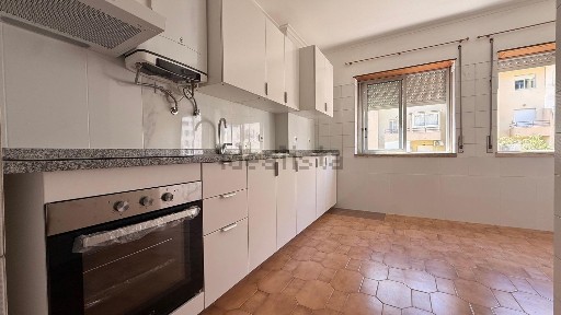 Arrendamento de apartamento T2 na Praceta Augusto Casimiro, 4