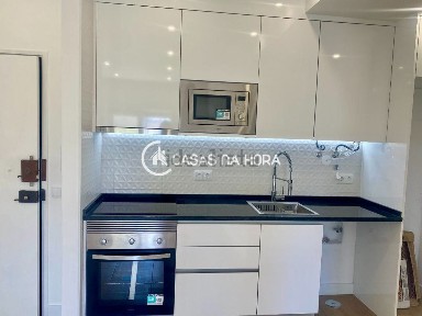 Arrendamento de apartamento T1 no Centro de Laranjeiro