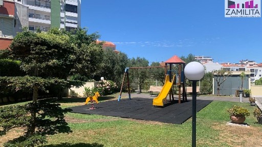 Arrendamento de apartamento T3 na Rua Doutor Emídio Guilherme Garcia Mendes, 30