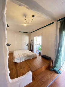 Arrendamento de apartamento T0 na Rua Comandante António Feio