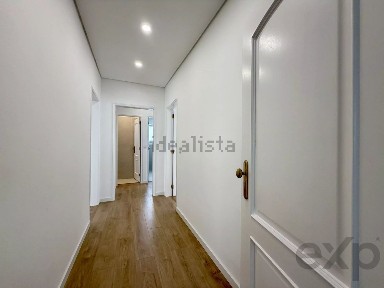 Arrendamento de apartamento T3 na Rua Manuel Agro Ferreira