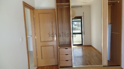 Arrendamento de apartamento T1 em Caparica e Trafaria