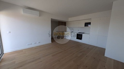 Arrendamento de apartamento T2 na Quinta da Fidalga - Quinta do Outeiro - Murtinheira