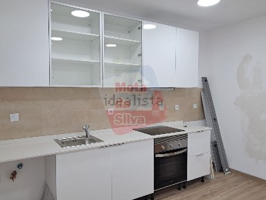 Arrendamento de apartamento T2 no Centro da Quinta do Conde
