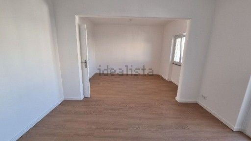 Arrendamento de apartamento T3 no Centro do Feijó