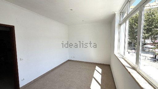 Arrendamento de apartamento T1 na Praça da liberdade