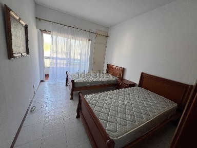Arrendamento de apartamento T1 na Praceta Leonor de Eça, 5