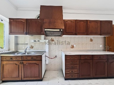 Arrendamento de apartamento T2 na Marco Cabaço - Vale Cavala