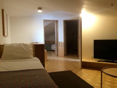 Arrendamento de apartamento T2 na Rua Sobre Ribas