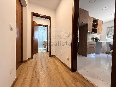 Arrendamento de apartamento T1 na Praça Capitães de Abril