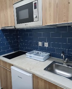 Arrendamento de apartamento T0 na Rua Pedro Rocha